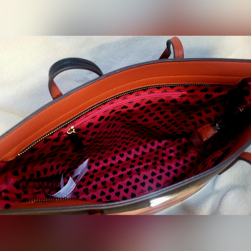 Nicole Lee bag - Picture 3 of 3